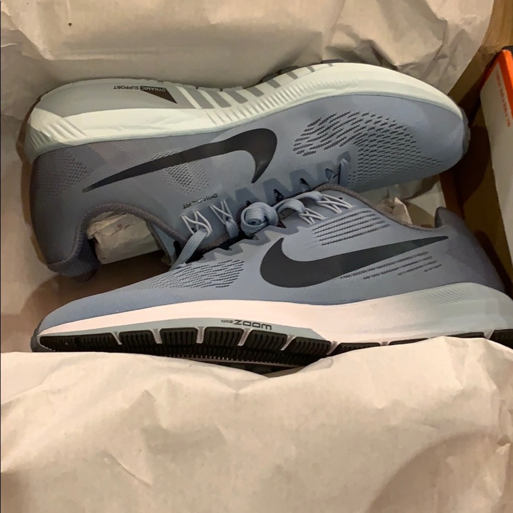 Nike Air Zoom Structure 21